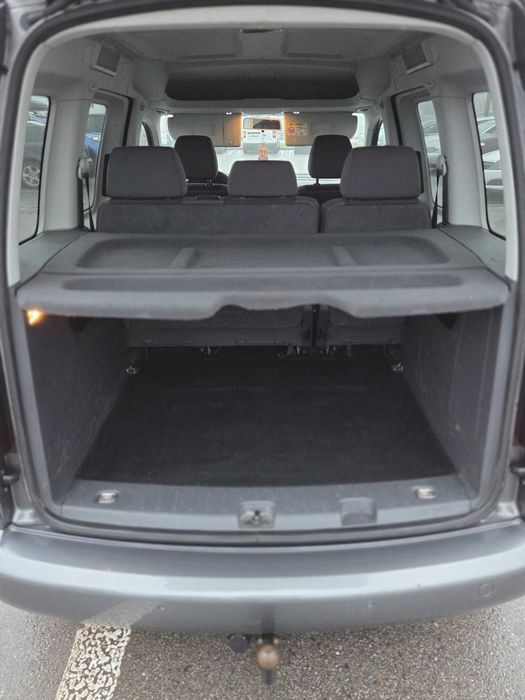 VW Caddy 2.0 TDI manual