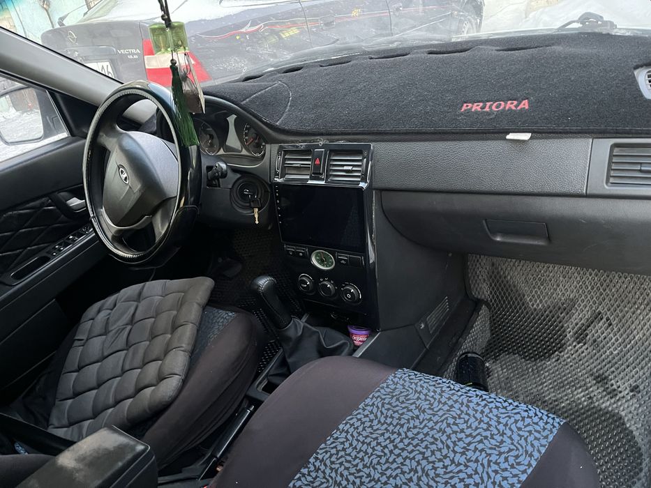 Продам приору 2013 года