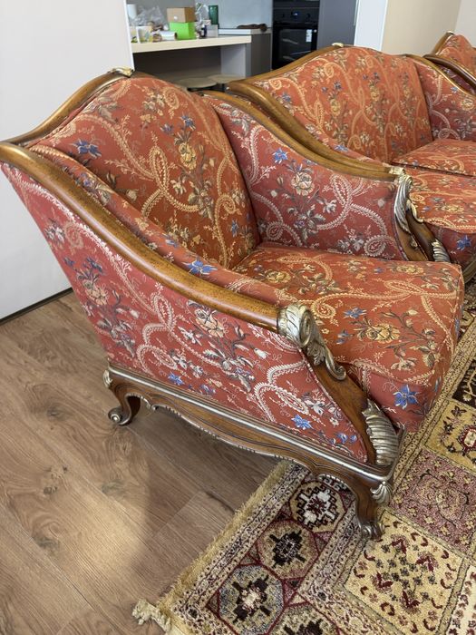 Диван с креслами