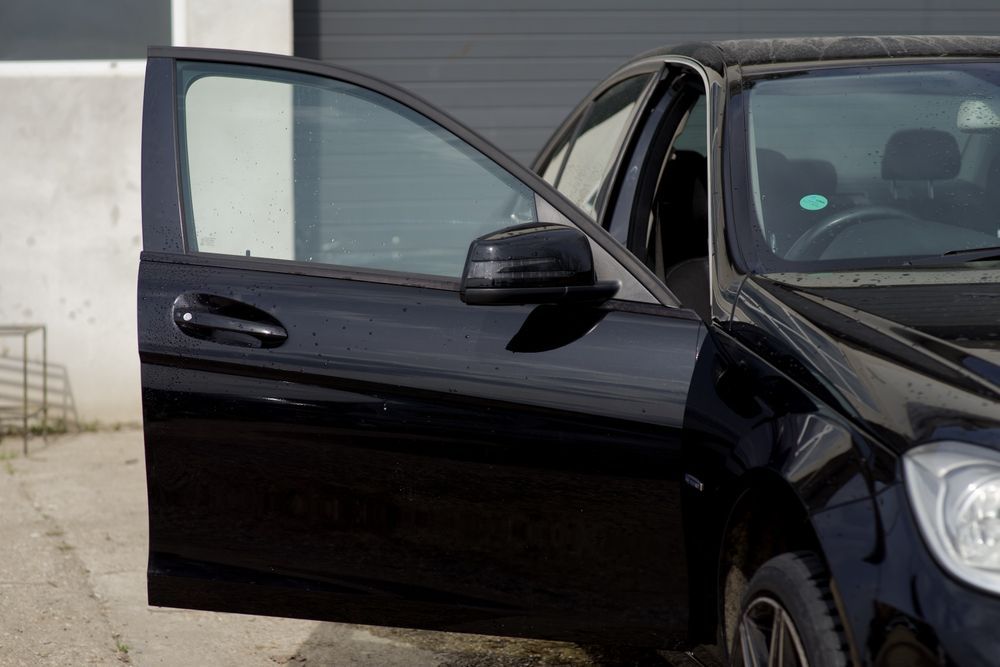 usa stanaga dreapta fata spate mercedes c w 204 facelift c197 negru