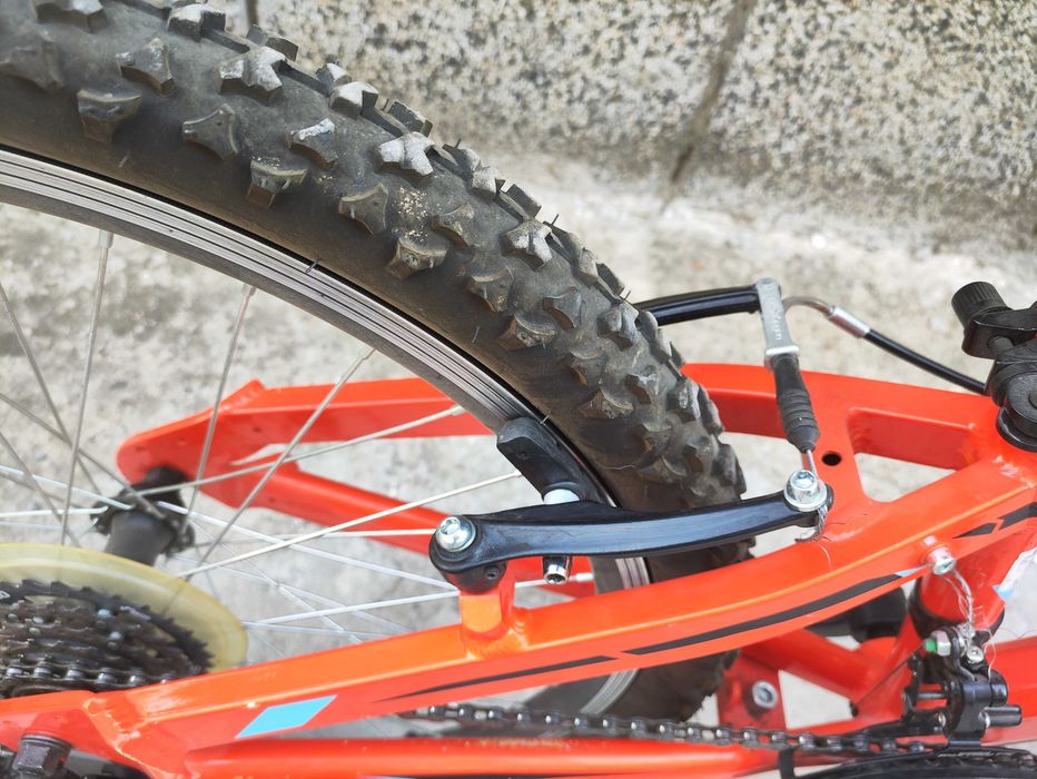 Велосипед PASSATI 24" 18 скорости с преден амортисьор