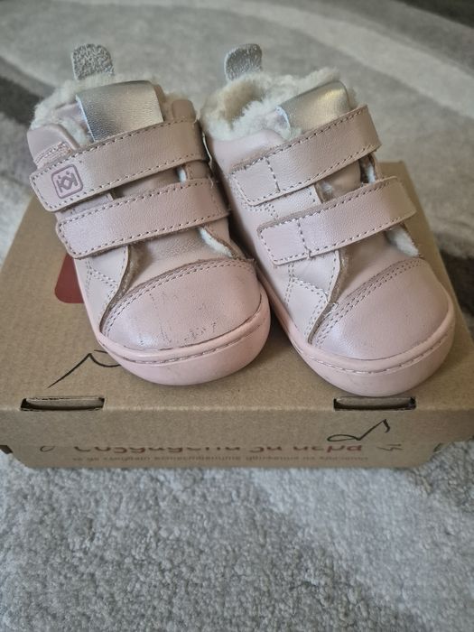 Обувки за прохождане