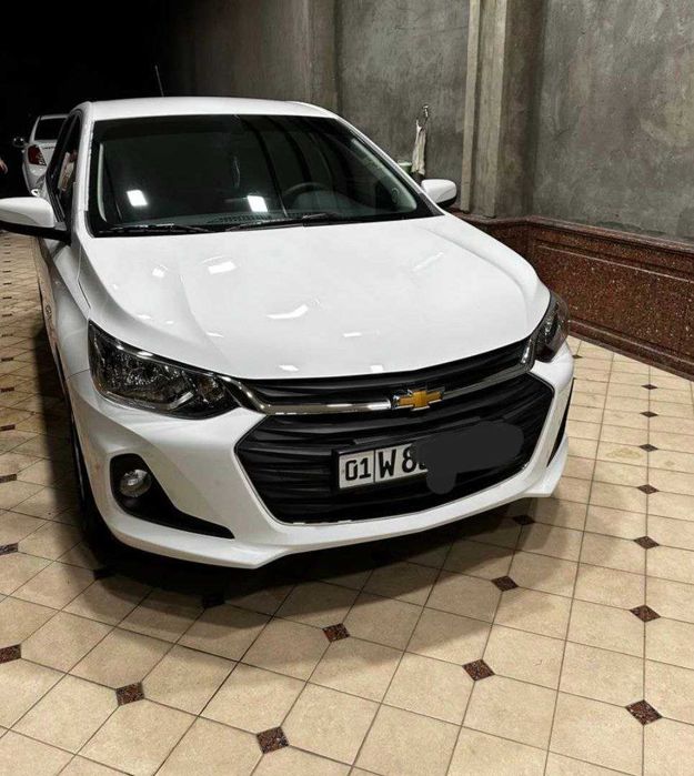 Chevrolet Onix 2023