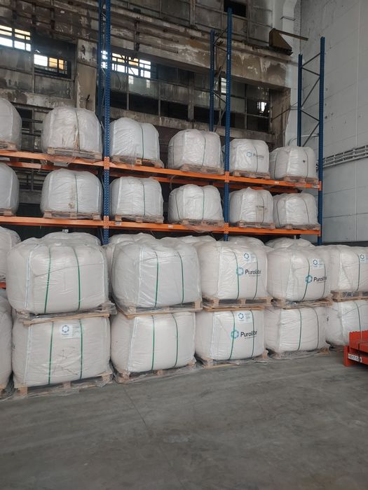 Avem Rafturi metalice 30% discaunt