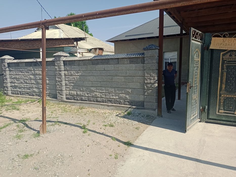 В центре района Атакент