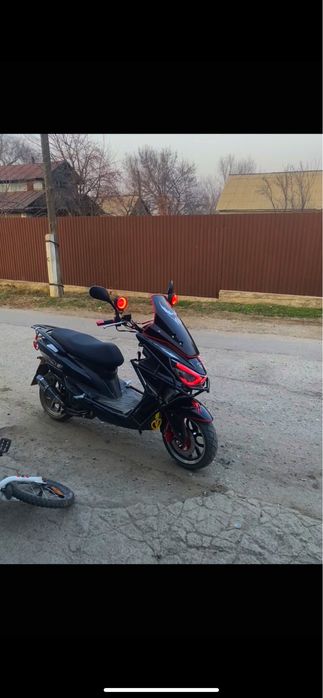 Продам макси 150сс