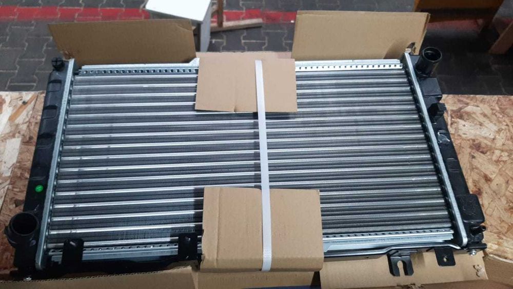 Радиатор основной 2114 Гранта Приора Ларгус Логан Альмера Дастер Веста ...