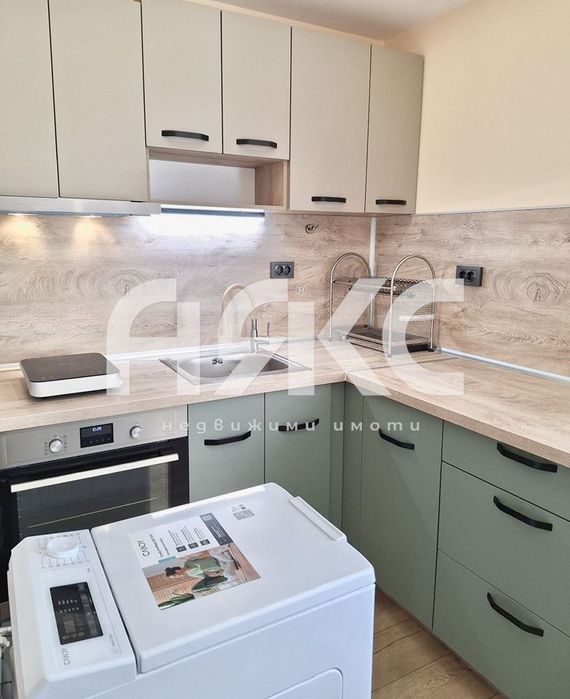 Етаж от къща под наем - напълно обзаведен в  кв. Карпузица