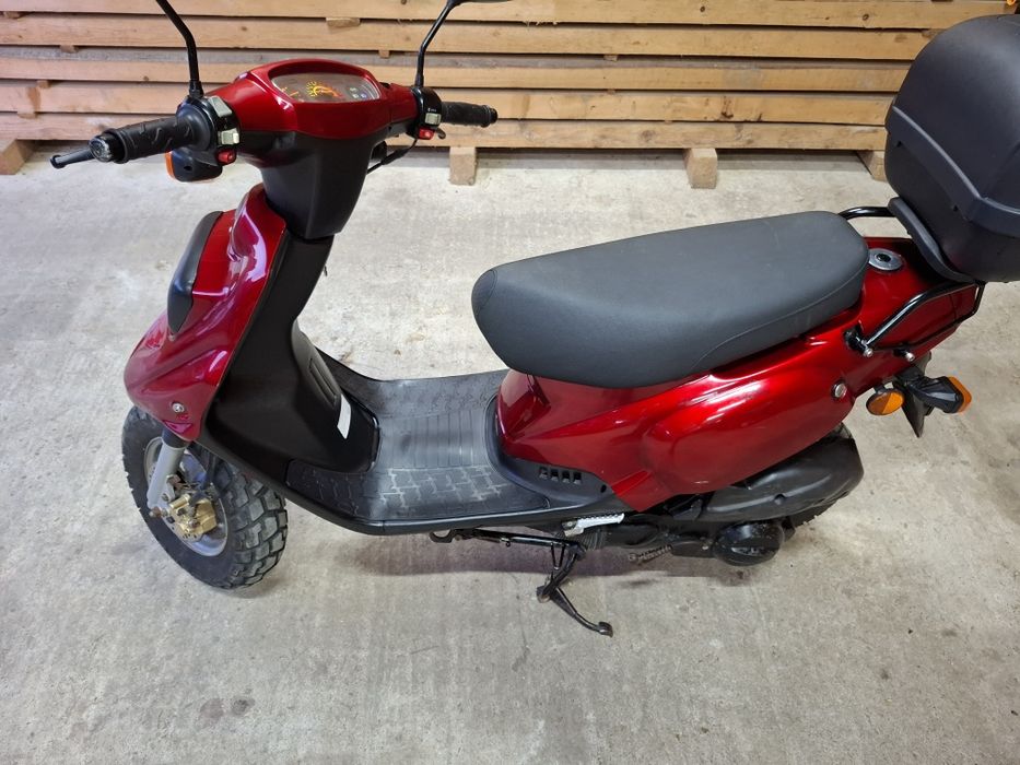 Vând scuter Pegasus Sky 125
