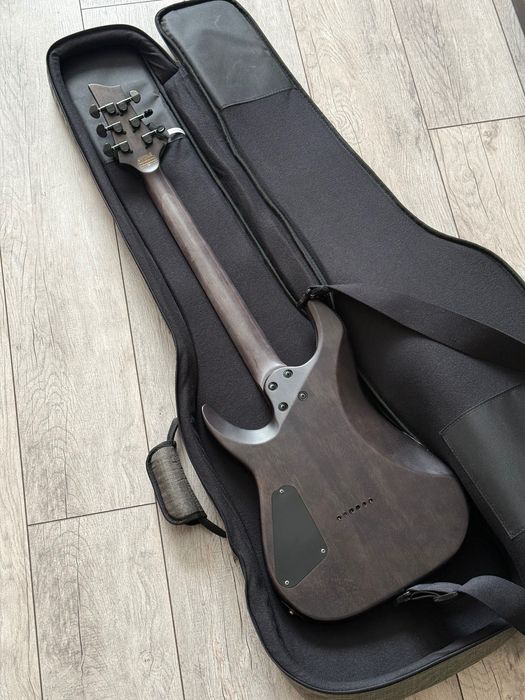 Schecter omen elite 6