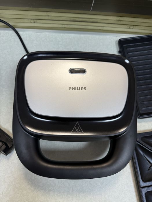 Уред за сандвичи Philips HD2350/80