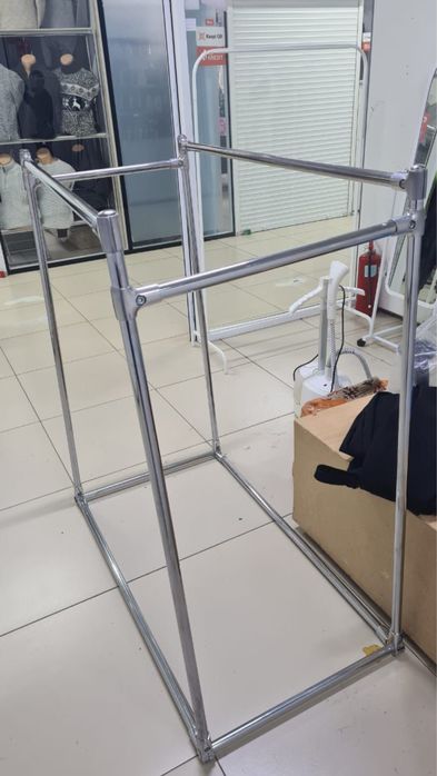 Продам зеркало, стойку