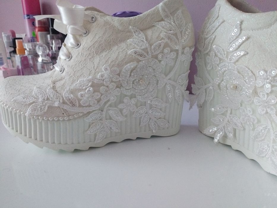 Булченски обувки платформа