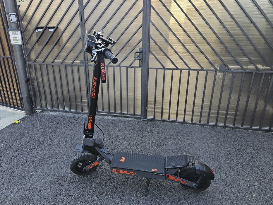 Trotineta KuKirin G2 2026, cumpărată recent, stare foarte bună