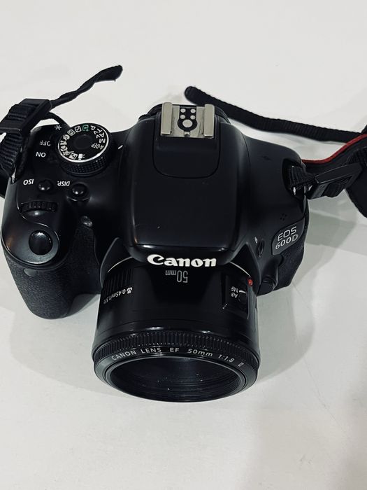 Canon 600d фотоаппарат
