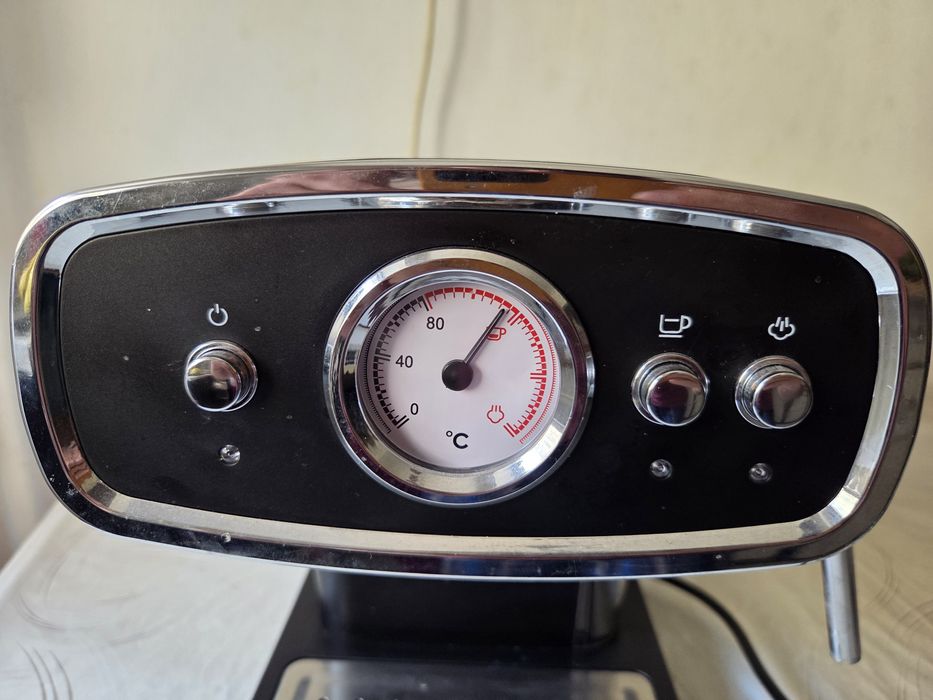 Espressor manual 1050w - accesorii complete