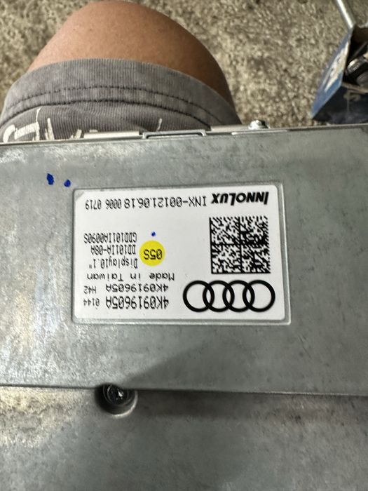 Led екран с тъч скрийн Lcd за Audi A6 A7 A8 след 2017г C8 4k1919605 G