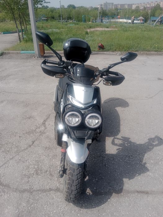 Продаю скутер LTM