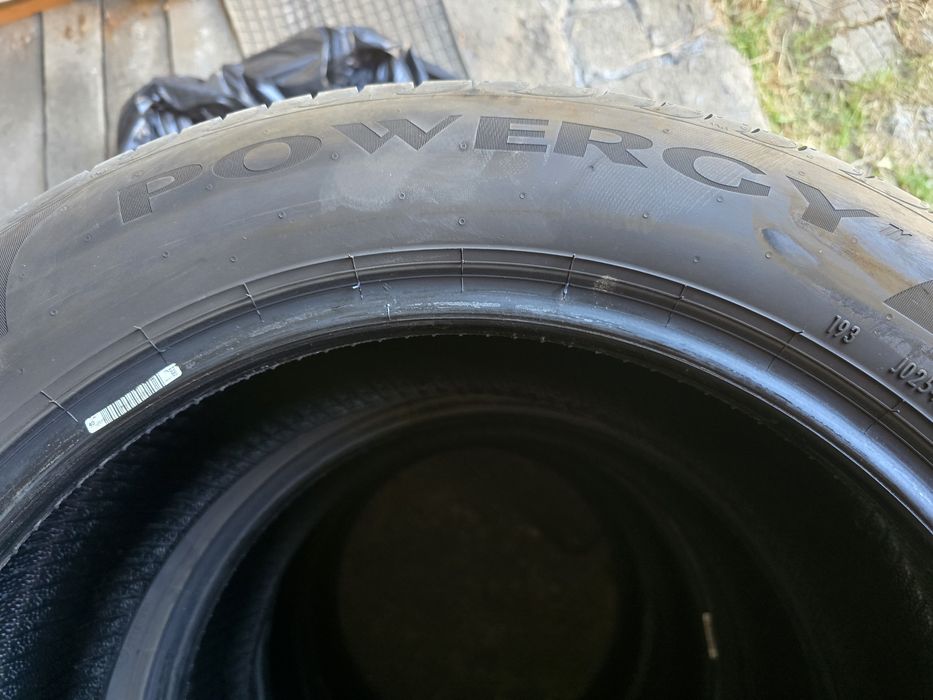 Pirelli Powergy 215/55/17 ДОТ 25Г