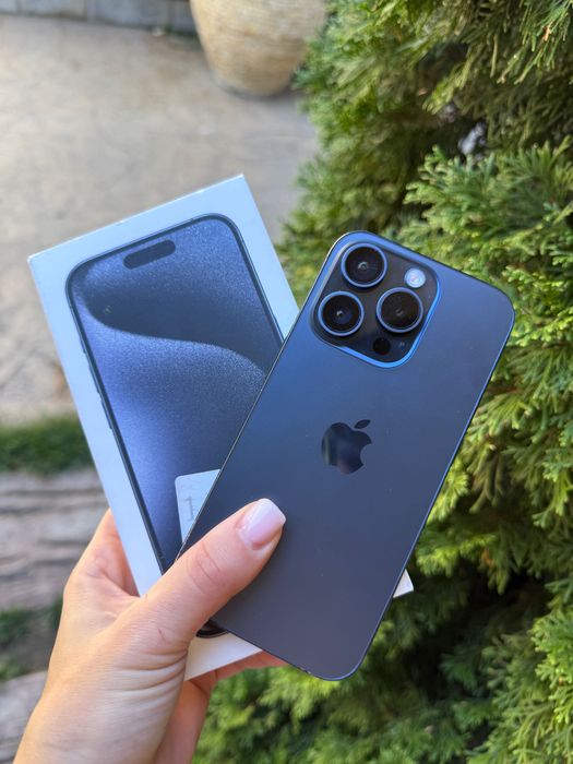 iPhone 15 pro blue titanium 128 g