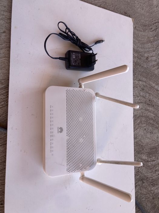 Router-Modem Fibra Optica HG8247W5