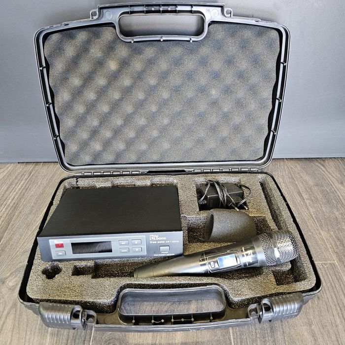 Amanet F28: Microfon the t.bone (p)