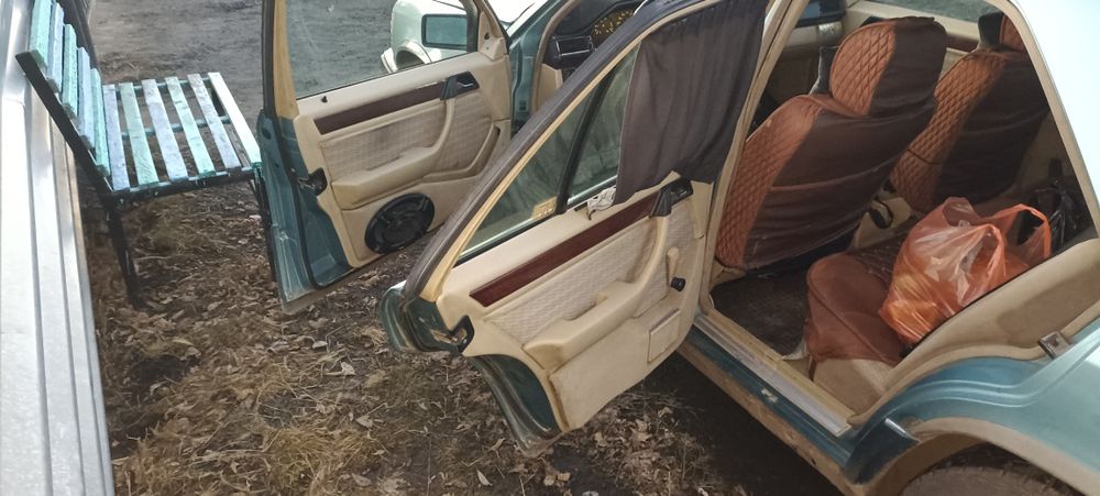 Продам мерседес 124