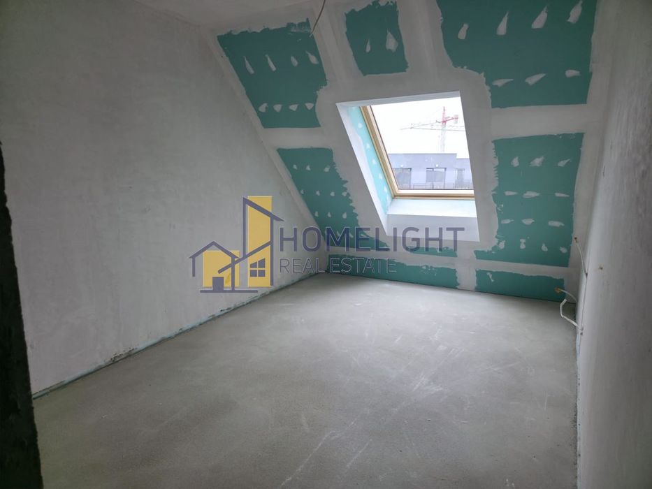 Продава се Четиристаен апартамент в София, Малинова долина - 123 кв.м за 2004 €/кв.м - Снимка #2