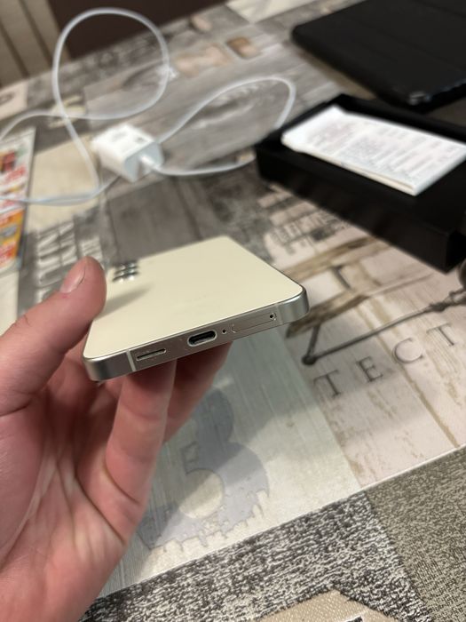 Samsung Galaxy S24 plus