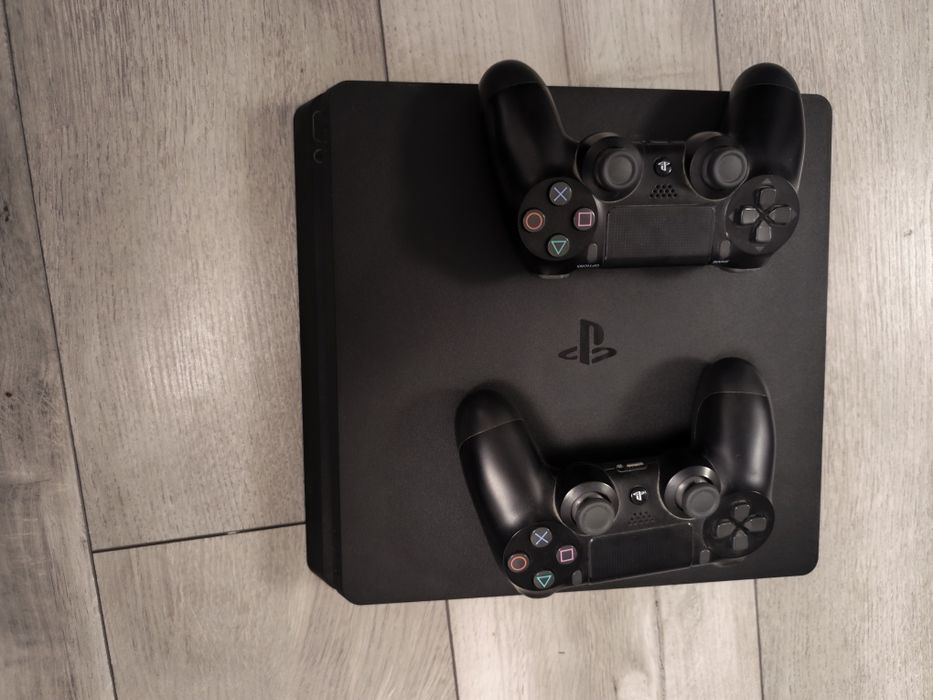 PS 4 , PlayStation 4 Slim 1 TB