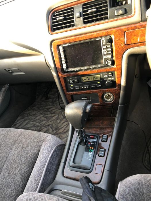 Toyota mark2   с Японии