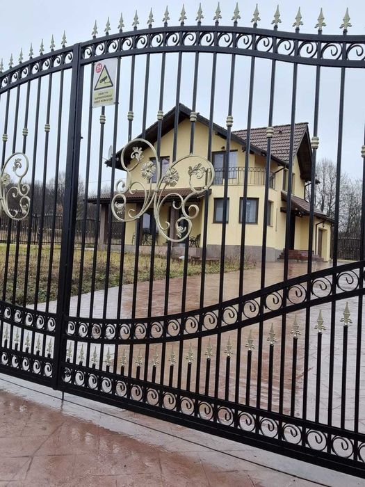 Casă de vânzare in Certejul de Sus