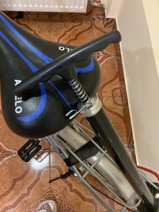 Vand bicicleta  pliabila in perfecta stare