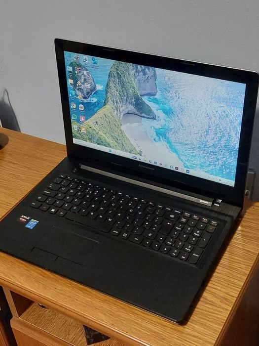 Laptop Lenovo G50-80 i5 5200u 2,2Ghz, 12GB, 256GB SSD, Video R5 M330 2GB, Win11 Office 2024