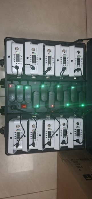 10 бр Лед парове 4х18в на батерии с куфар