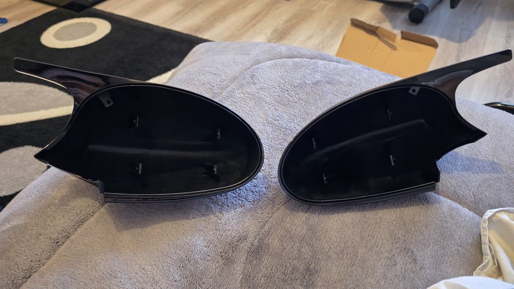 Капаци за огледала Batman за BMW E90 E91 E92 E81 E82 E87 E88