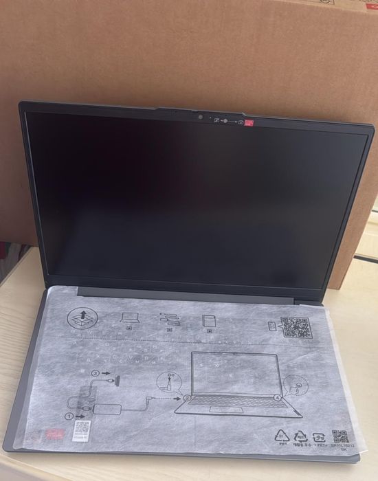 Ноутбук Lenovo IdeaPad Slim 3 15 AMN8