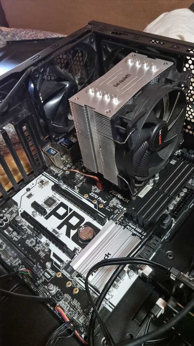 Kit Gaming Intel i7-6700K + Placă de Bază ASRock Z270 Pro4 + Cooler be quiet!