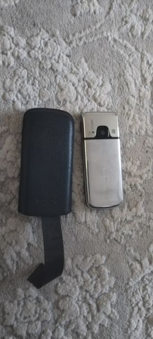 Мобильный телефон 6700