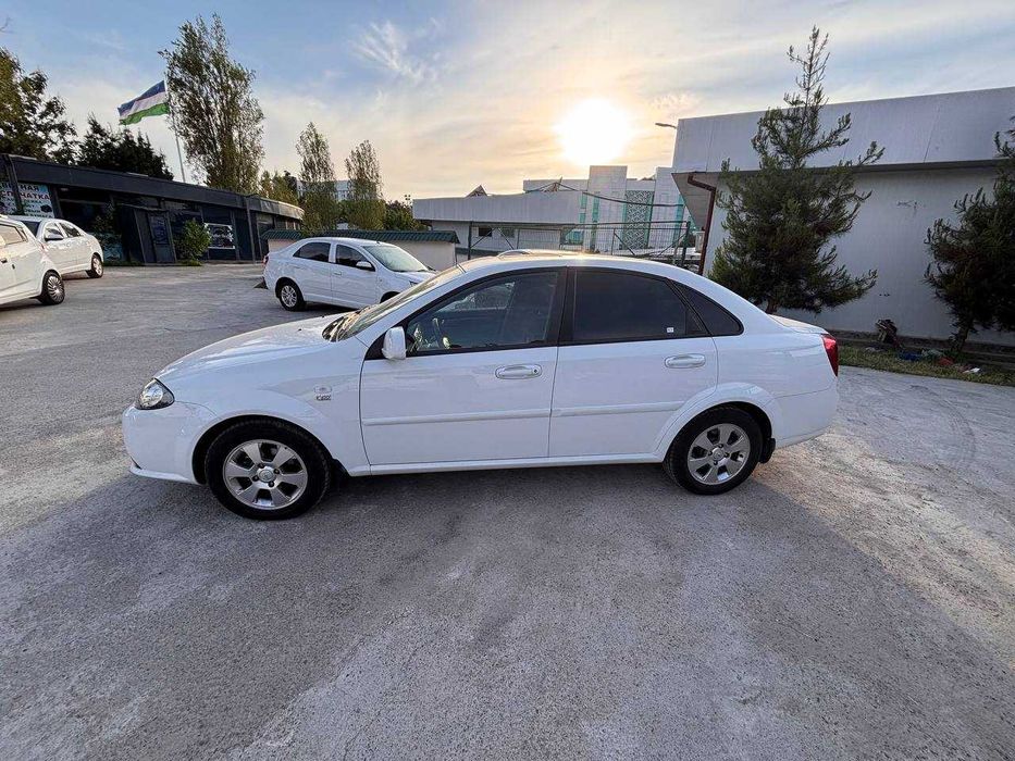 Chevrolet Lacetti / Gentra 2022 — 4