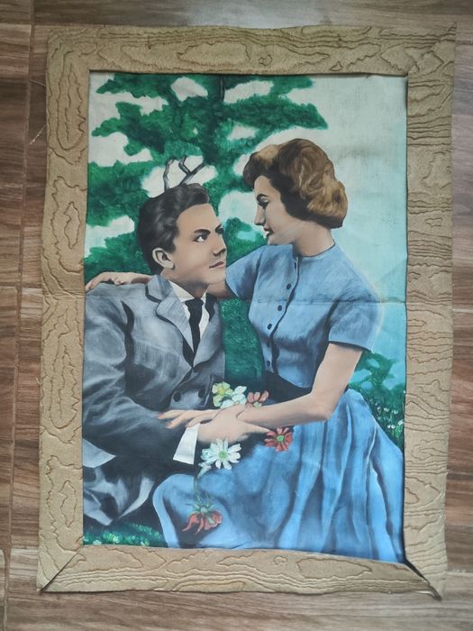 Рисувани ретро портрети