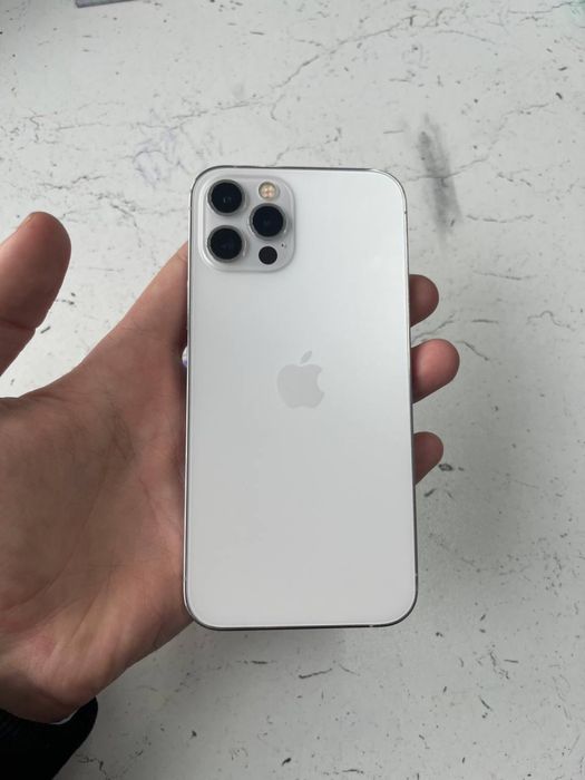 iPhone 12 pro white