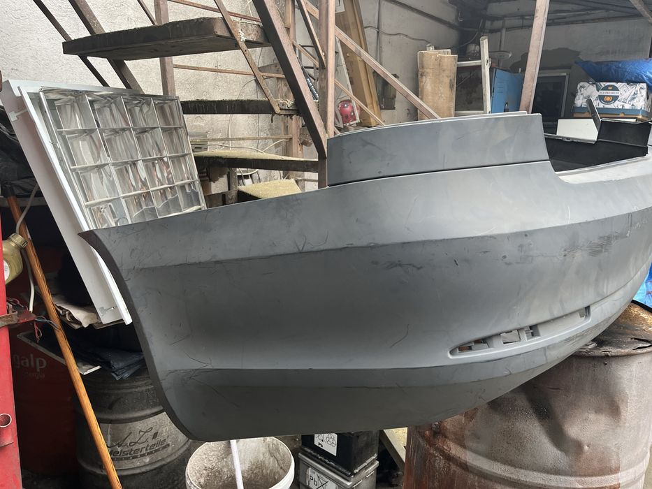 Bara spate nou Skoda Octavia 2