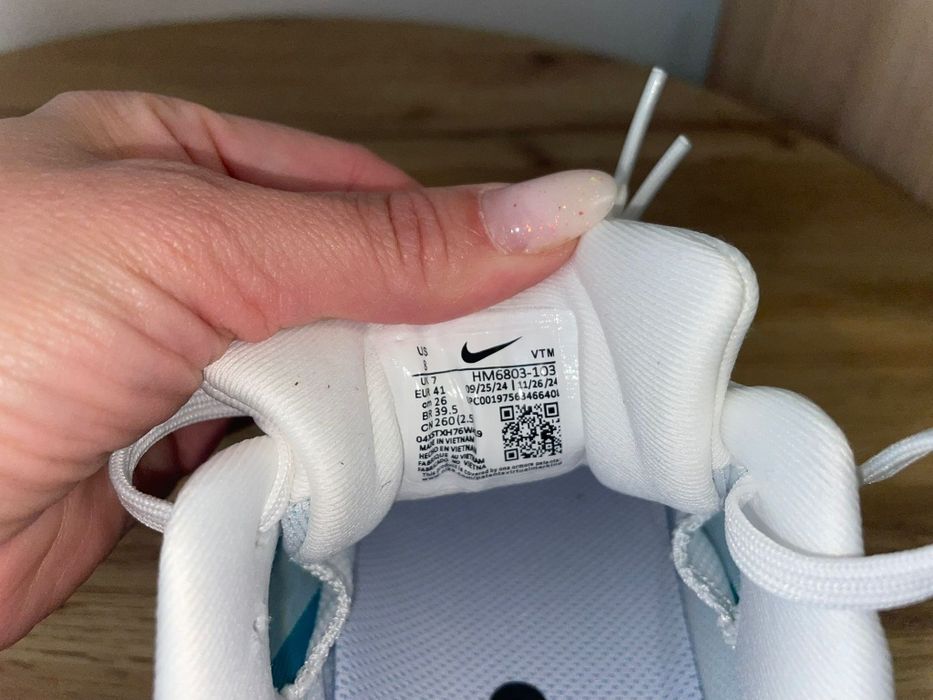 Incaltaminte NIKE Vomero 18 nr 41 si 42,5