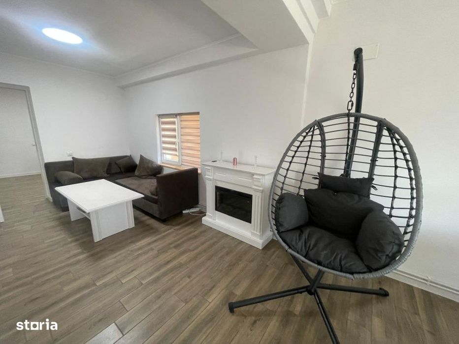Casa P+M, 141.8 mp utili, teren 562 mp, mobilata modern, zona Brestei