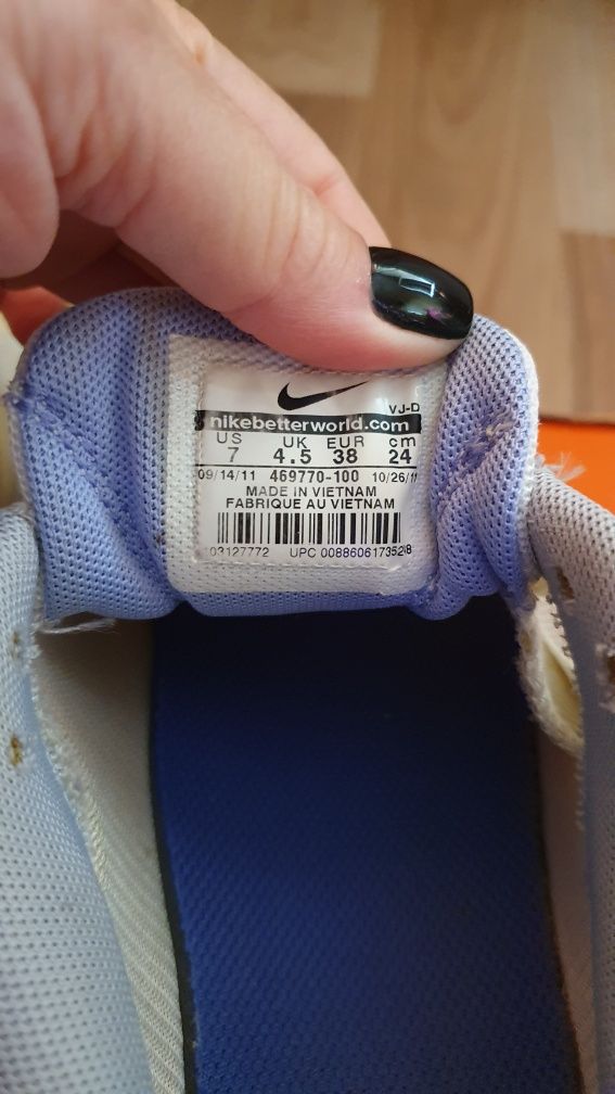 Adidasi Nike dama Ploiesti OLX.ro