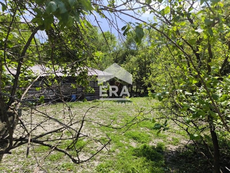 Равен парцел в ж.р.,,Изгрев,,