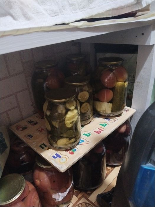 Огурцы ассорти солёные