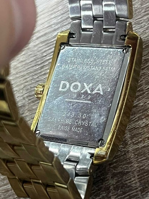 Doxa Swiss Made часовник