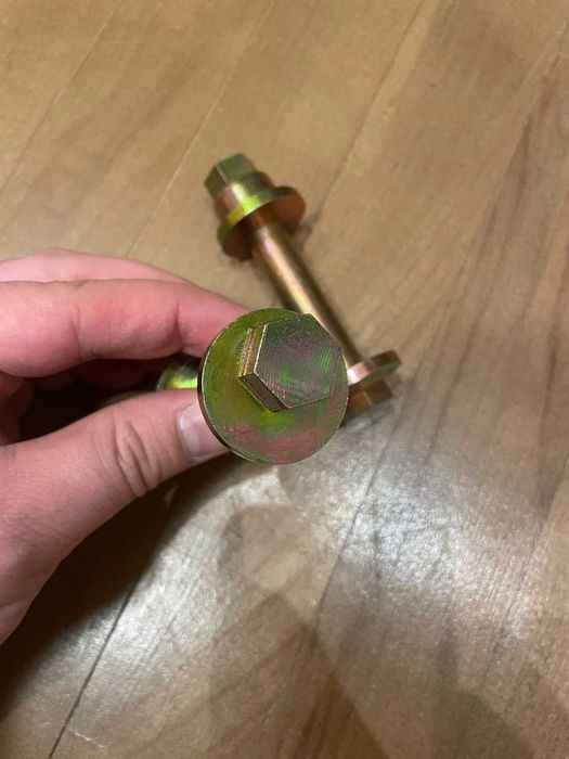 Кембър болтове за 4ws за Honda Prelude 3-та генерация